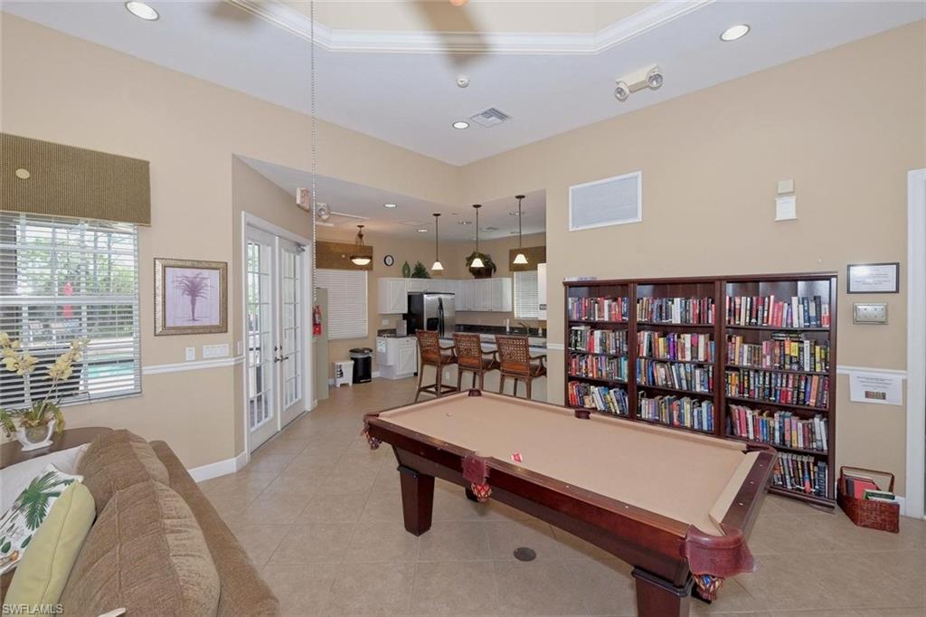 EMERSON SQUARE - Residential