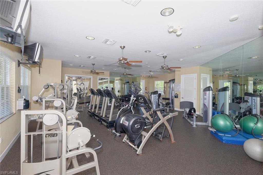 EMERSON SQUARE - Residential