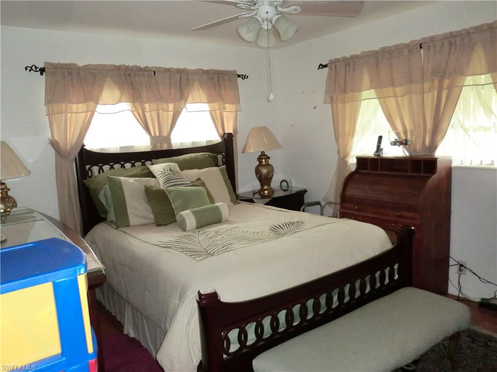 RAINBOW GROVES - Residential