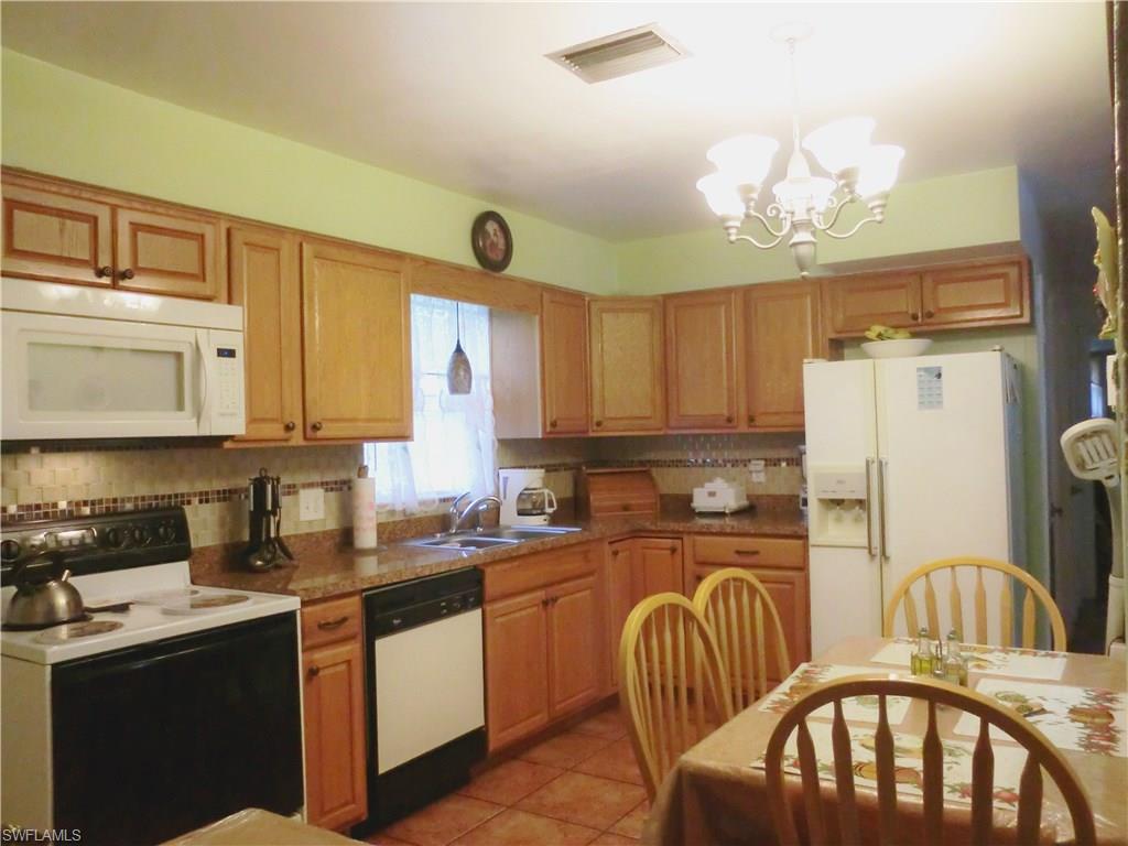 RAINBOW GROVES - Residential