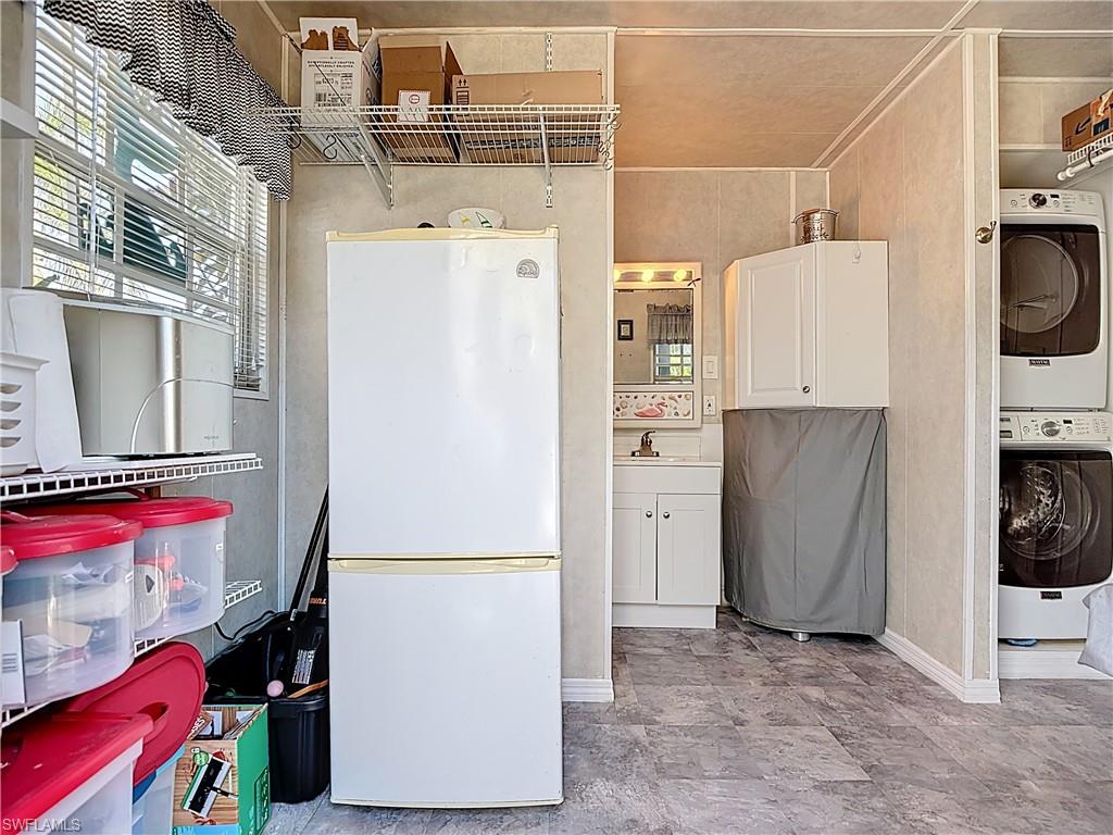 CYPRESS WOODS RV RESORT - Land