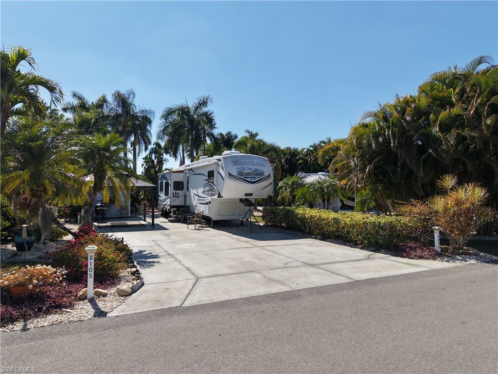 CYPRESS WOODS RV RESORT - Land