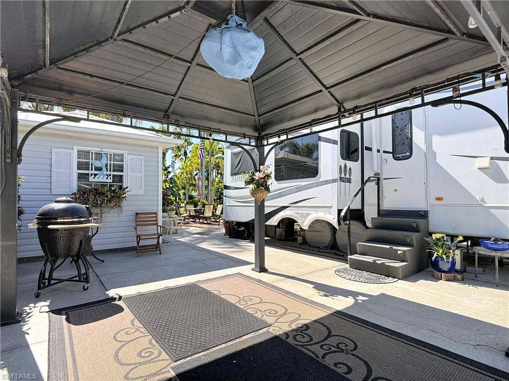 CYPRESS WOODS RV RESORT - Land