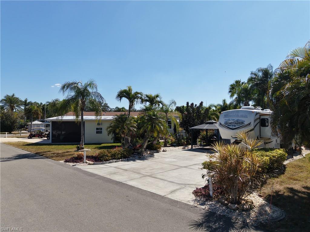 CYPRESS WOODS RV RESORT - Land