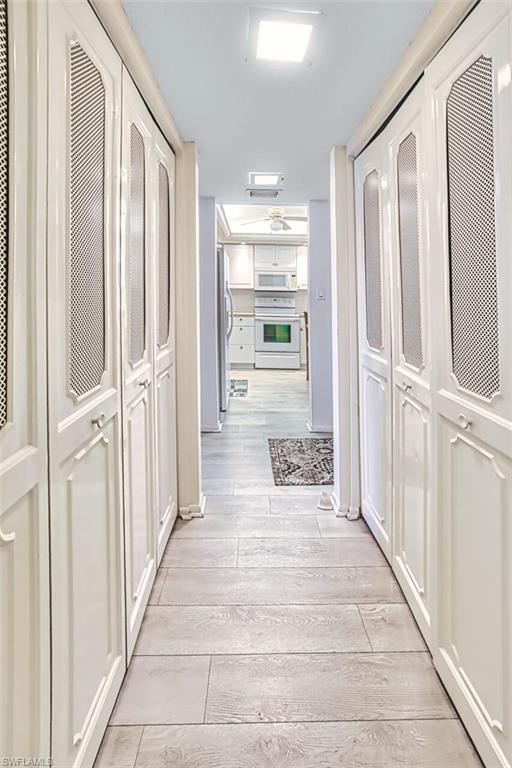 SEVEN LAKES - Residential