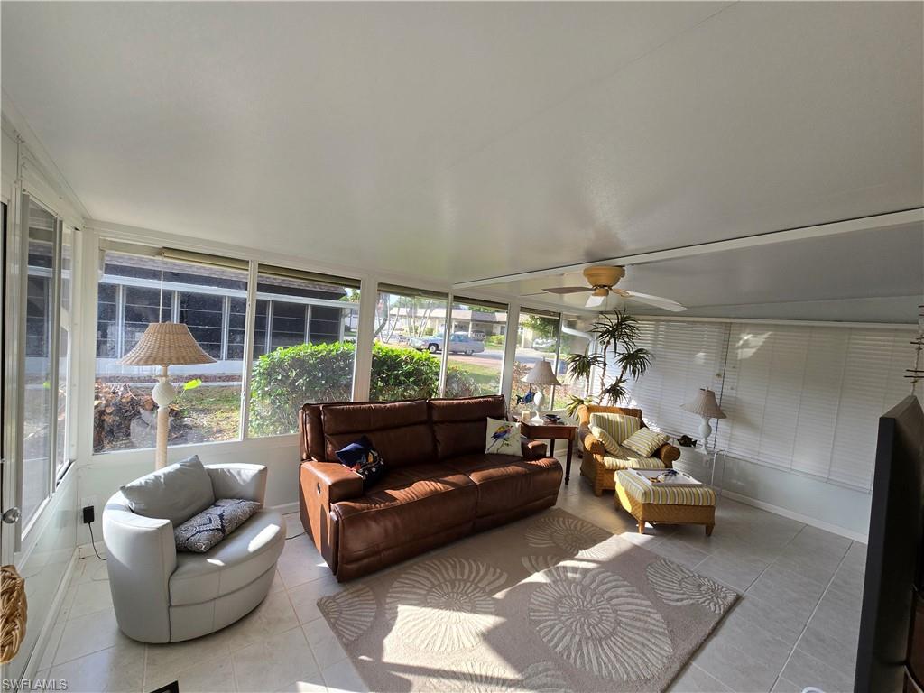 HIDDEN HARBOUR ONE CONDO - Residential