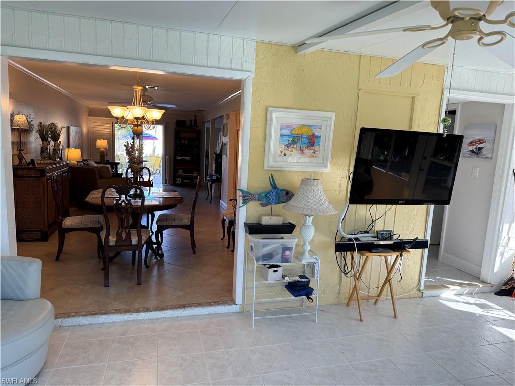 HIDDEN HARBOUR ONE CONDO - Residential