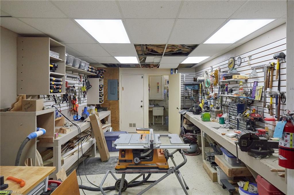 HIDDEN HARBOUR ONE CONDO - Residential