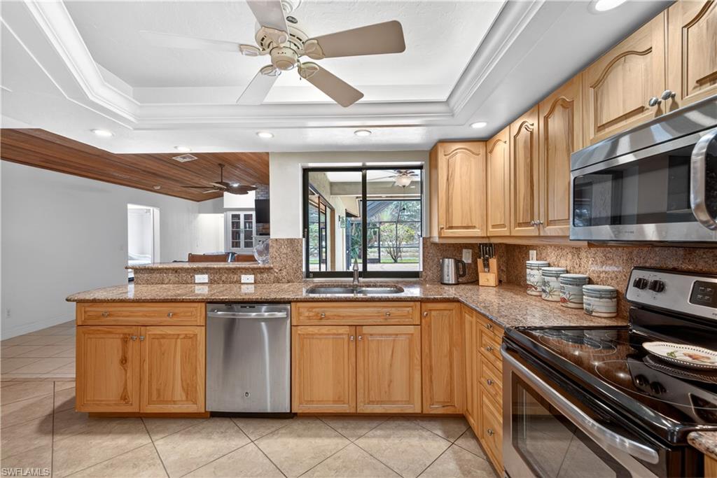 EAGLE RIDGE - Residential