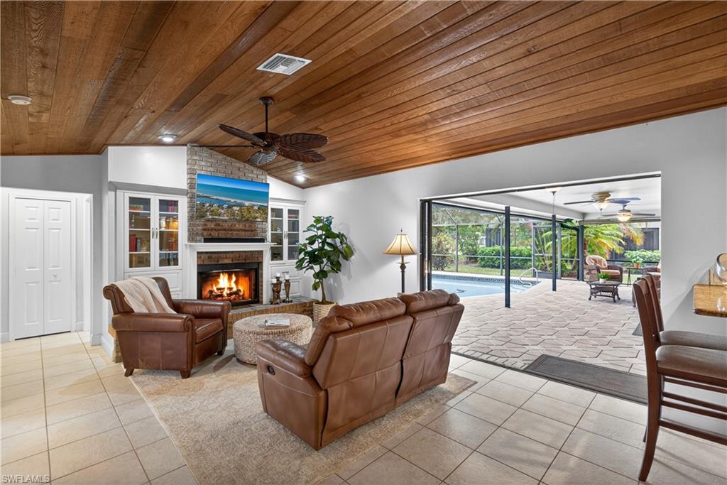 EAGLE RIDGE - Residential