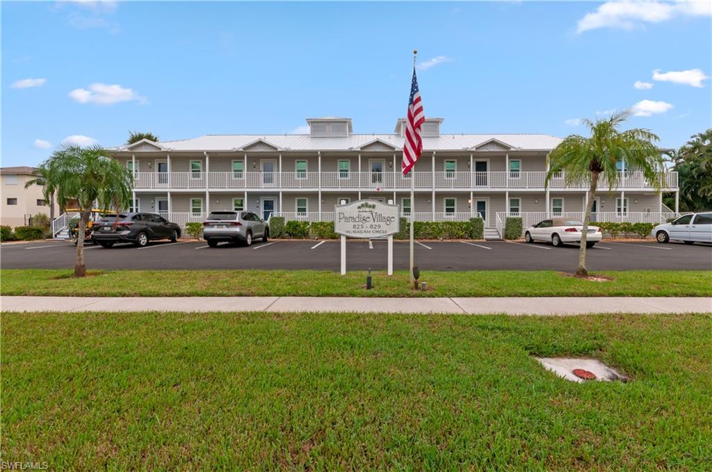 PARADISE VILLAGE - Residential