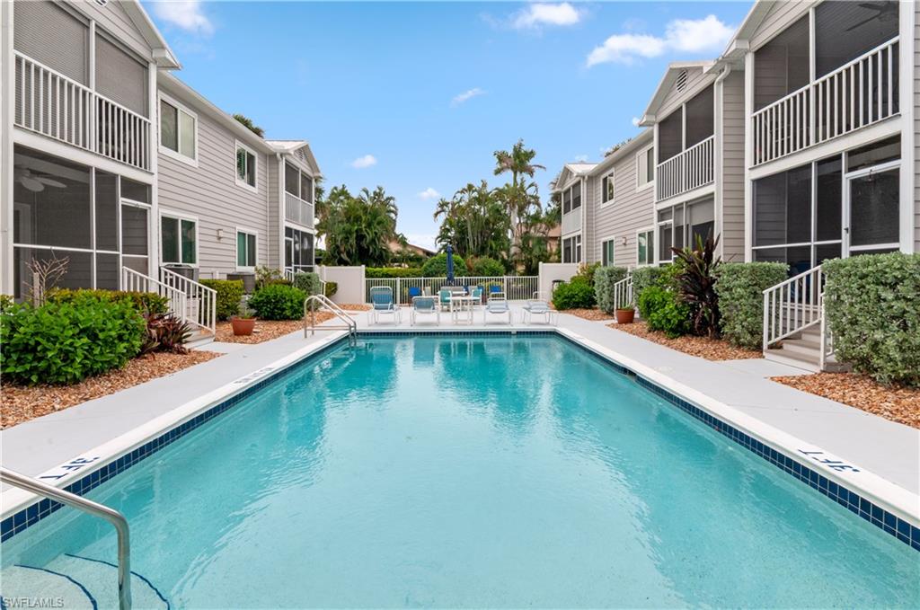 PARADISE VILLAGE - Residential