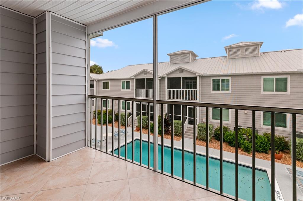 PARADISE VILLAGE - Residential