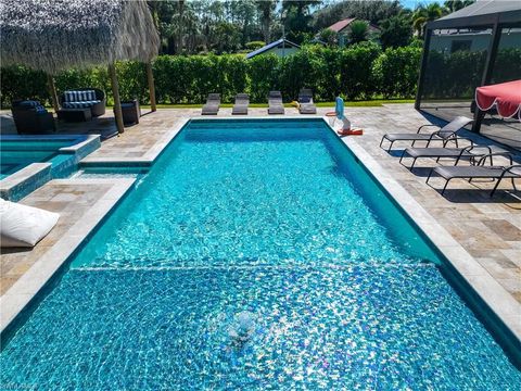 1890 Oakes BLVD NAPLES FL 34119