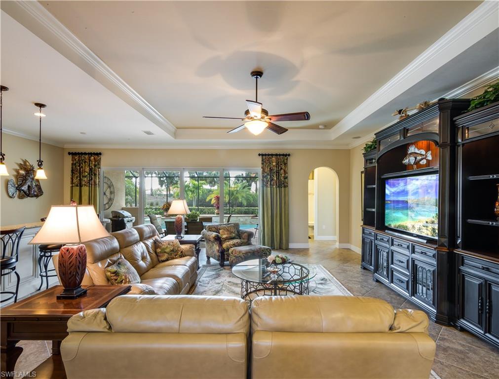 AZZURRA - Residential