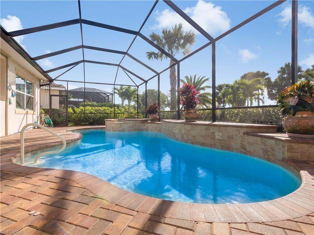 AZZURRA - Residential