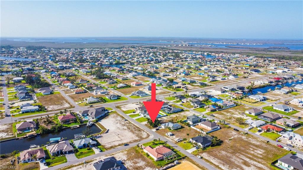 CAPE CORAL - Land