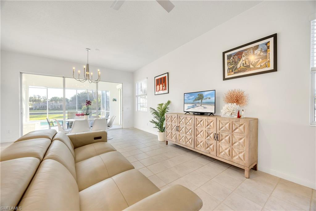 VILLAGE WALK - Residential