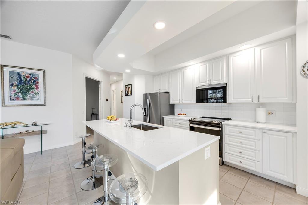 VILLAGE WALK - Residential