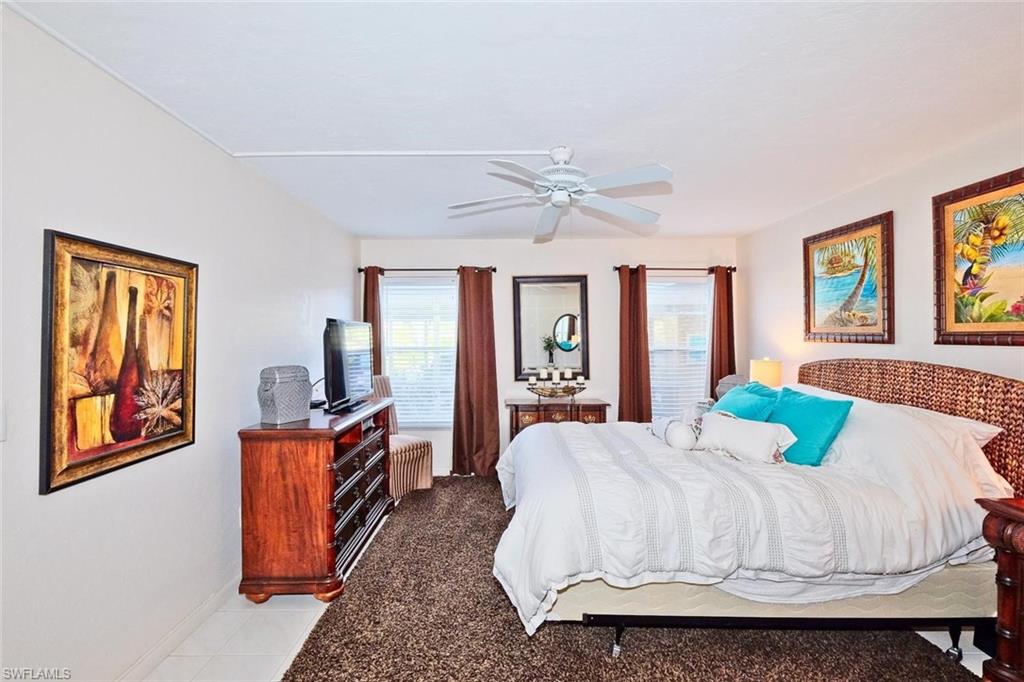 CORAL REEF CONDO - Residential