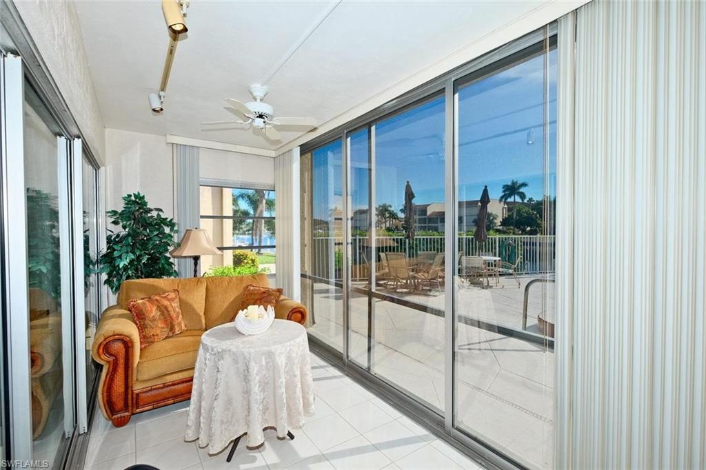 CORAL REEF CONDO - Residential