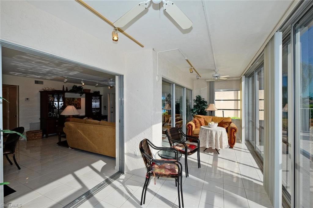 CORAL REEF CONDO - Residential