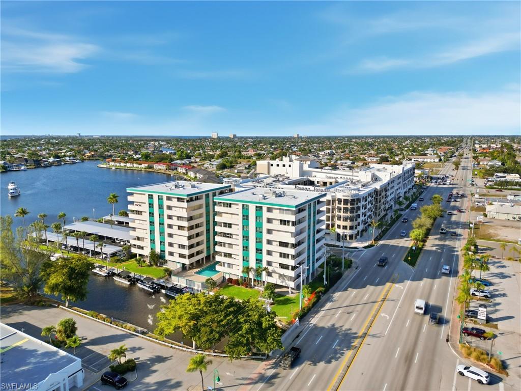 SUNSET TOWERS CONDO - Residential