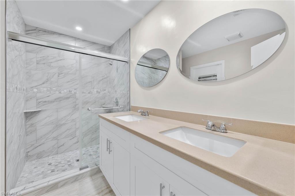 MEADOWS - Residential