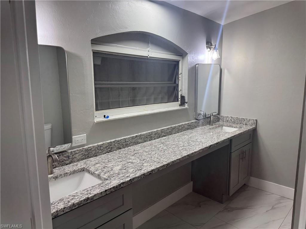 FORT MYERS SHORES - Residential