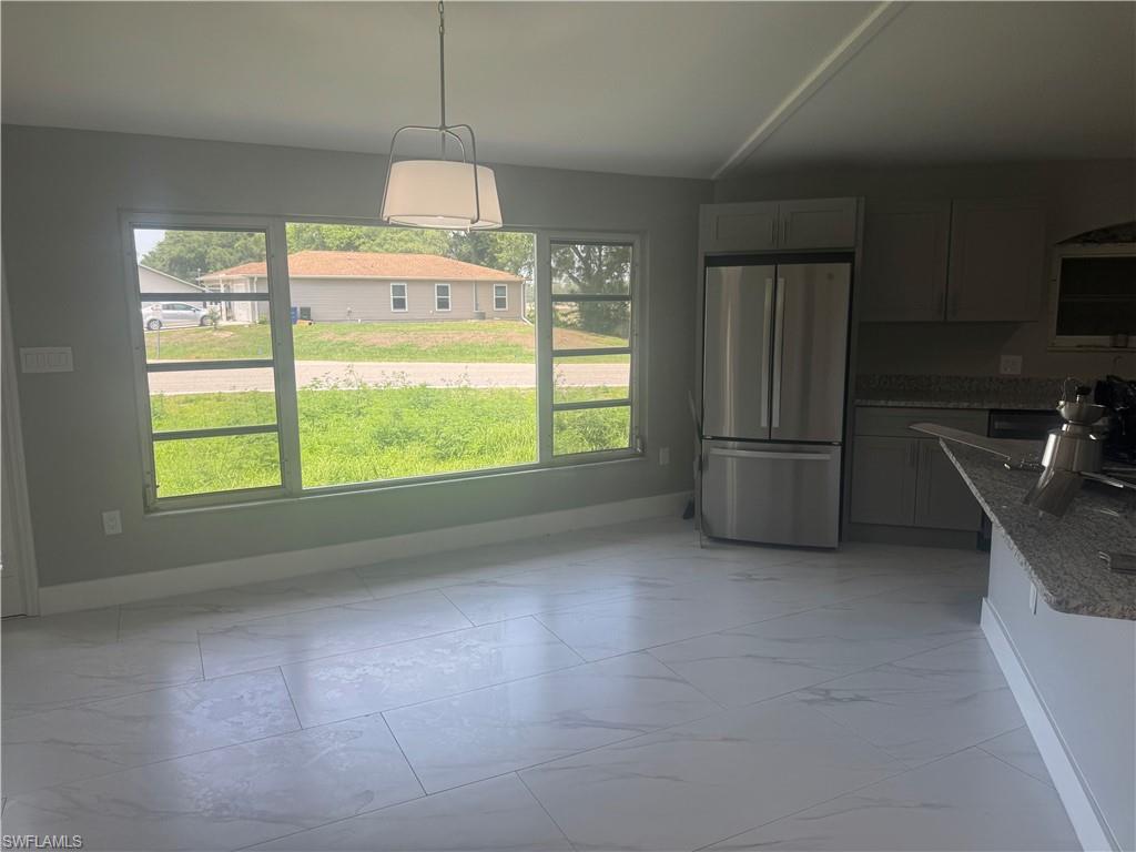 FORT MYERS SHORES - Residential