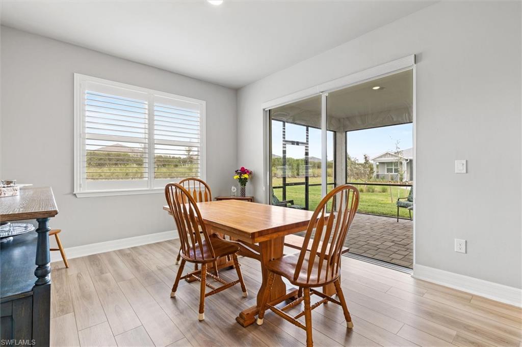 CRESCENT LAKES - Residential