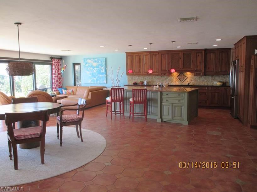 ROYAL HARBOR - Residential