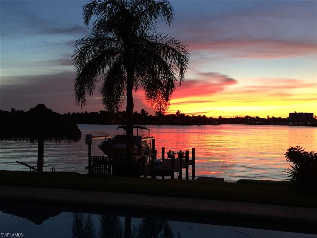 ROYAL HARBOR - Residential