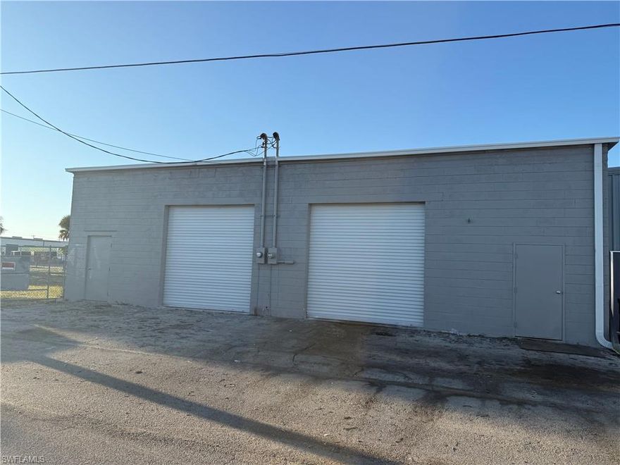 Location, Location, Location.  Buildings are now vacant and ready for occupancy.  Only a few personal items left inside. Check out this 1250 sq foot warehouse space with 3 phase power.  Total building sq footage is 2500.  Both sides are available.  Each side comes with ample fenced parking. The building offers a new roof and new roll down hurricane impact doors.  Each side offers (1) 10x10 door and (1) 12x10 doors.  Both sided have a bathroom.  Ready for immediate occupancy.  This will be a triple net lease.