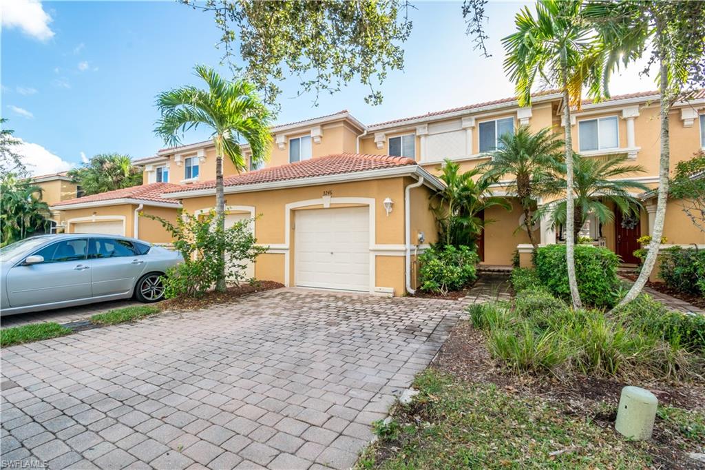 COLONNADE AT FORUM - Residential