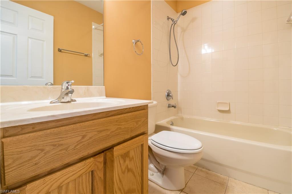 COLONNADE AT FORUM - Residential