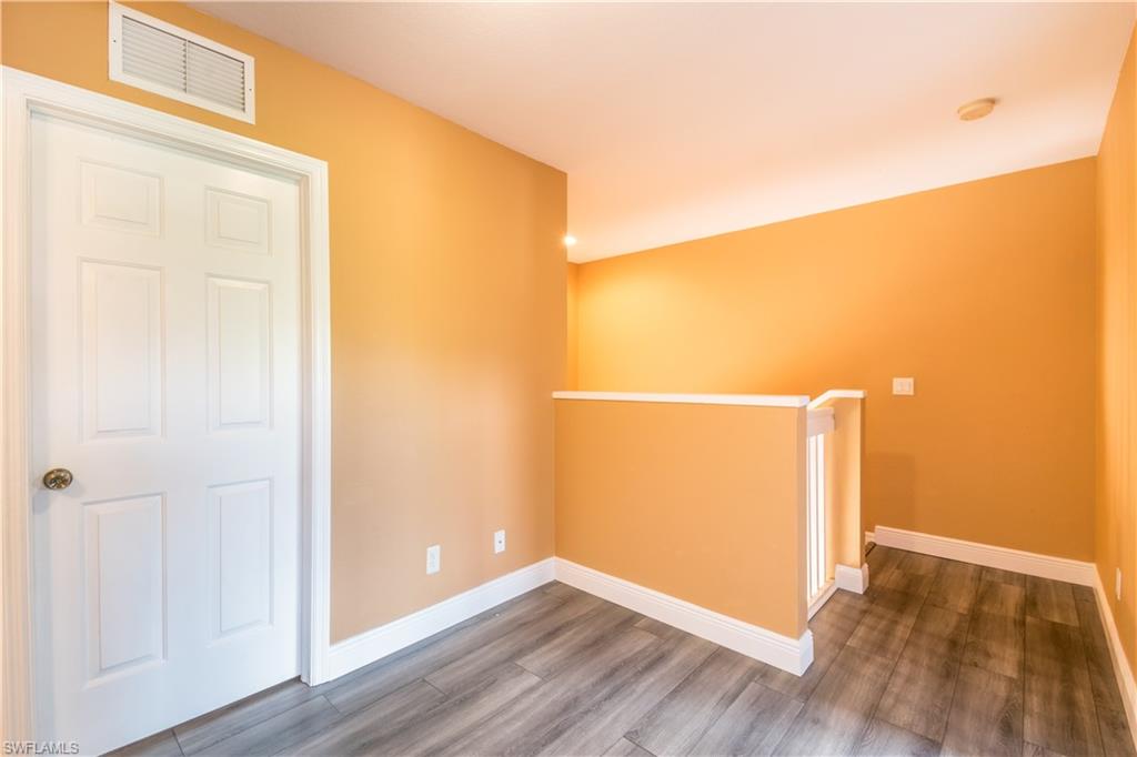 COLONNADE AT FORUM - Residential