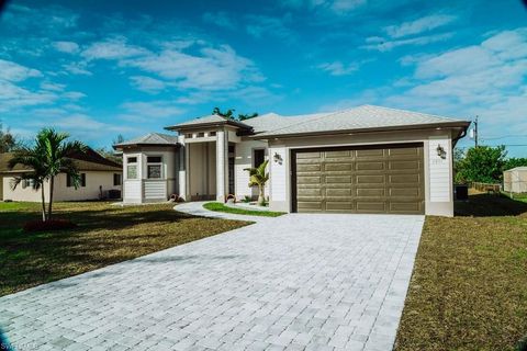 A home in FORT MYERS