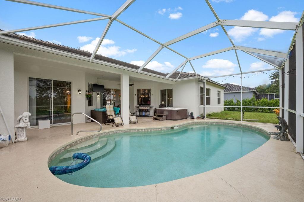 WATERWAYS OF NAPLES - Residential