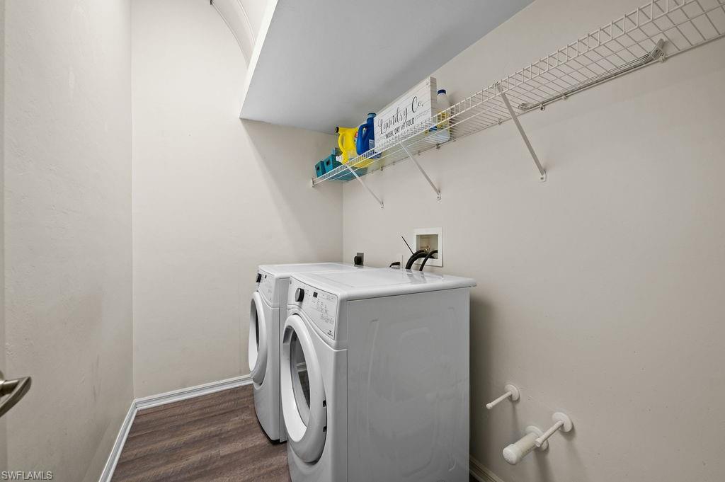 WATERWAYS OF NAPLES - Residential