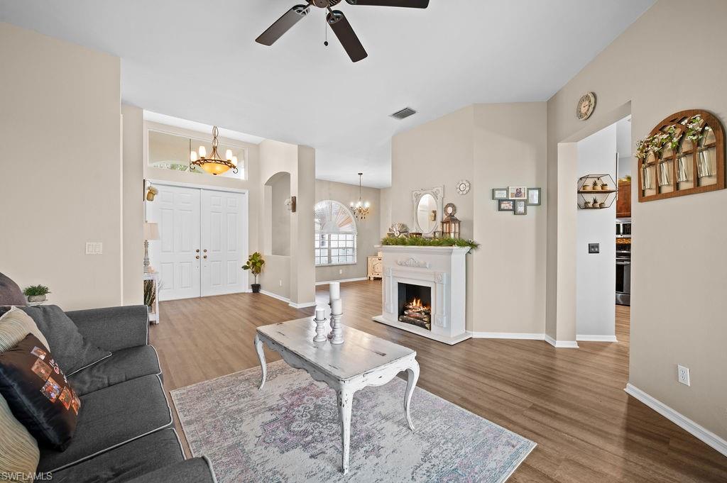 WATERWAYS OF NAPLES - Residential