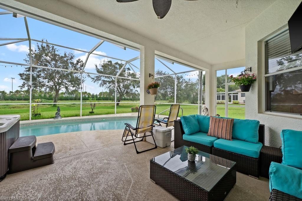 WATERWAYS OF NAPLES - Residential