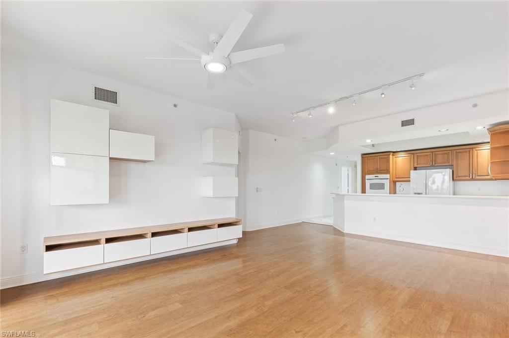 14380 Riva Del Lago DR 803