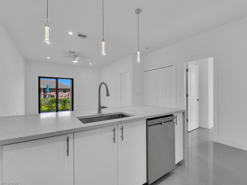 LEHIGH ESTATES - Residential