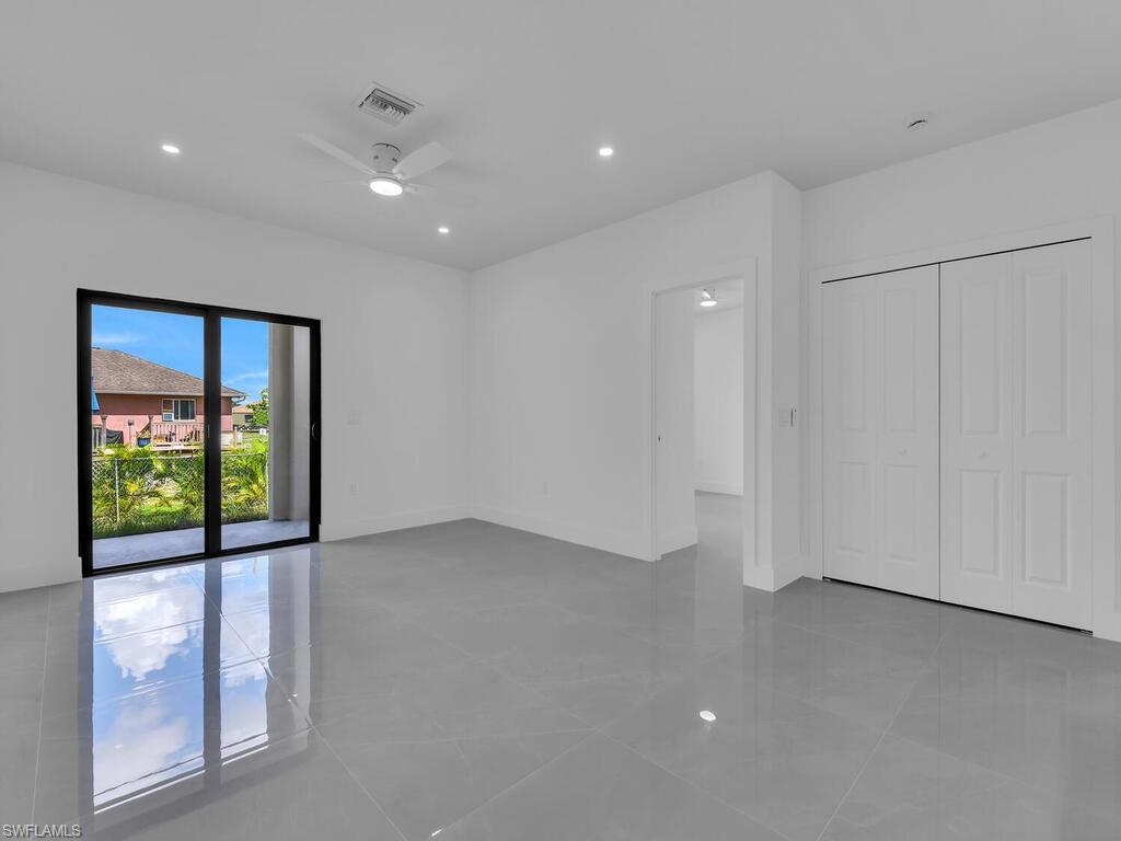 LEHIGH ESTATES - Residential