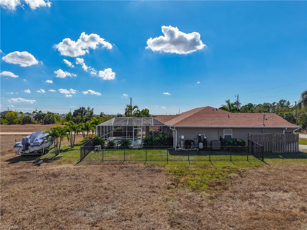 CAPE CORAL - Residential