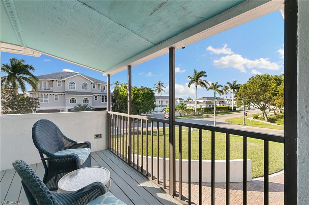 MARCO ISLAND - Residential