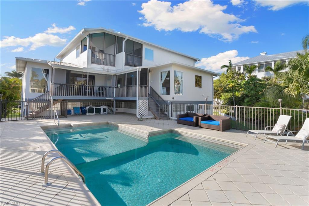 MARCO ISLAND - Residential