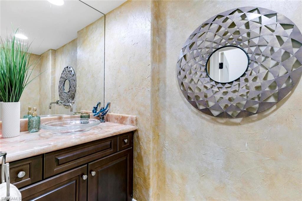 SERAFINA AT TIBURON - Residential