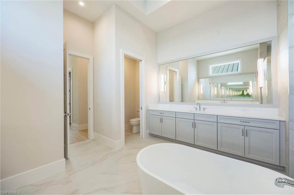 COCONUT LANDING - Residential